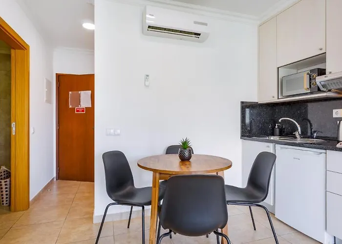 1bdr Paradise By Lovelystay Portimão