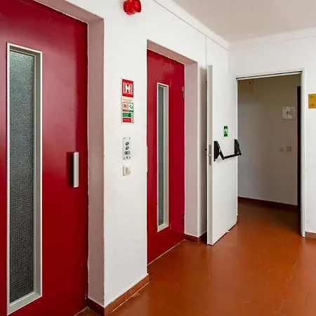 1bdr Paradise By Lovelystay Appartamento Portimão